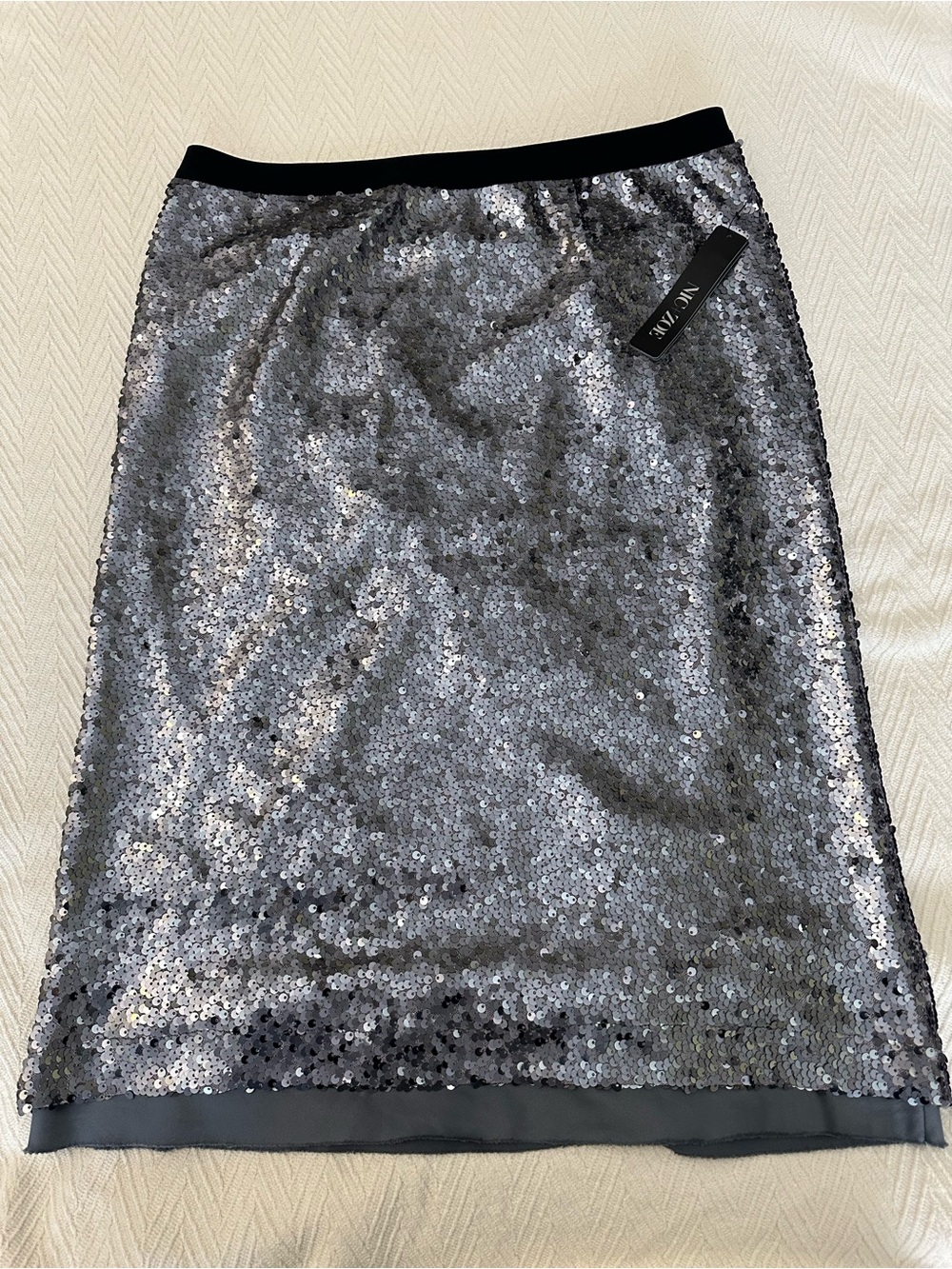 NIC+ZOE Gunmetal/Silver Sequin Pencil Skirt – Size 4 – NWT